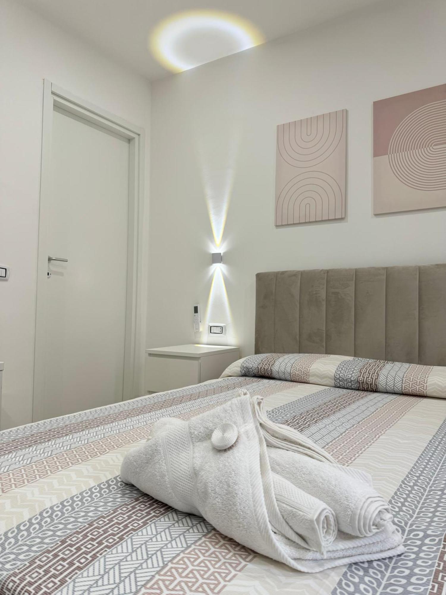 רג'יו די קאלאבריה La Maison Guest House מראה חיצוני תמונה